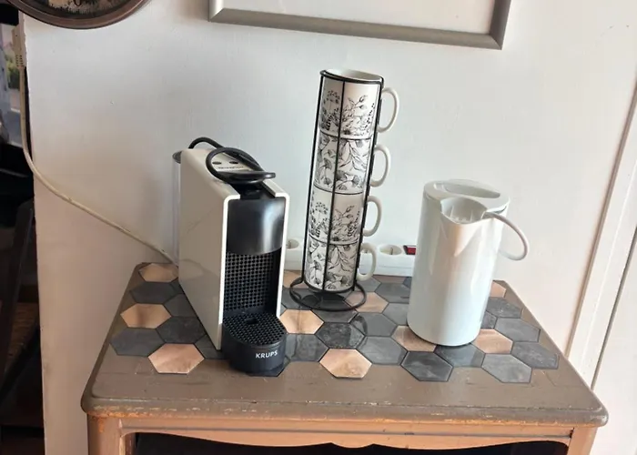 Avec En Mezzanine * 昂蒂布